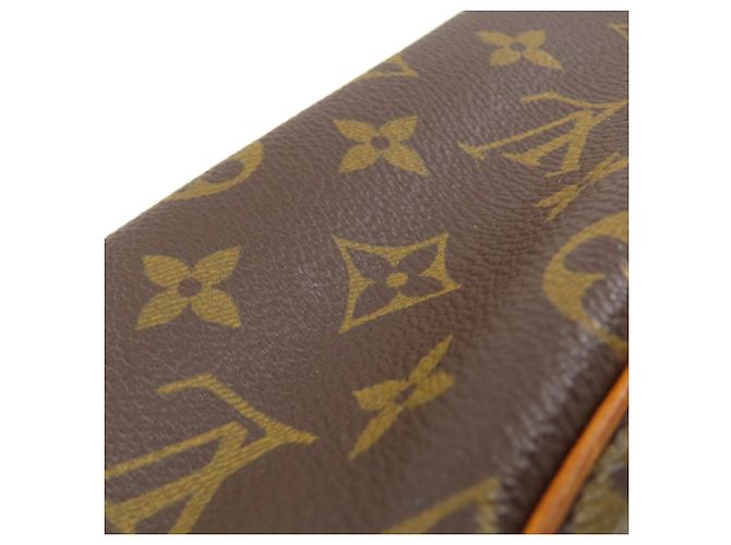 Louis Vuitton M51165 Viva-Cite PM Shoulder Bag Monogramma - vista 8