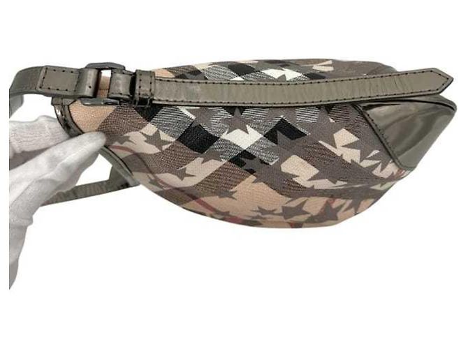 Borsa a tracolla Burberry in pelle PVC beige - vista 7
