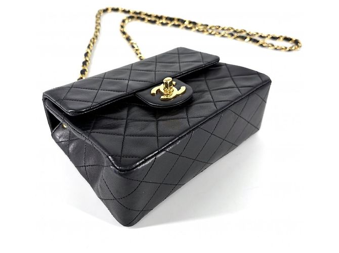 Borsa a tracolla Chanel Mini Matelassé Nero - vista 3