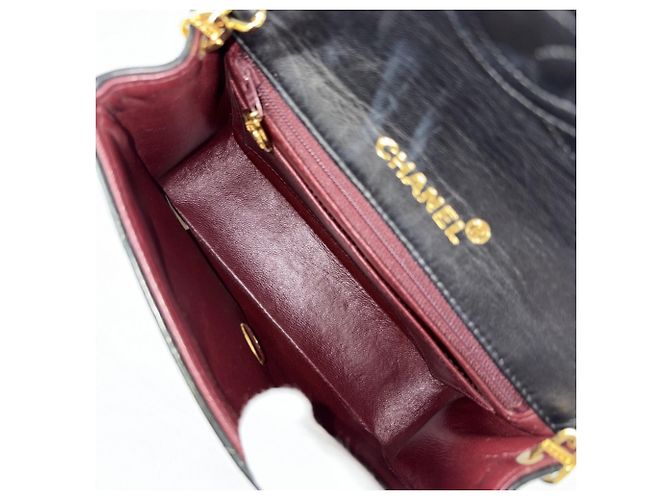 Borsa a tracolla Chanel Mini Matelassé Nero - vista 4