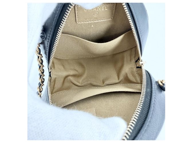 Borsa a tracolla mini Matelassé da donna Chanel Nero Bianco - vista 4