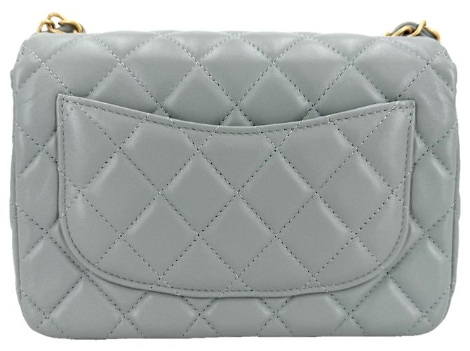 Borsa a tracolla Chanel in pelle verde e bianca Bianco - vista 2