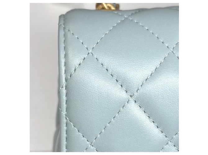 Borsa a tracolla Chanel in pelle verde e bianca Bianco - vista 7