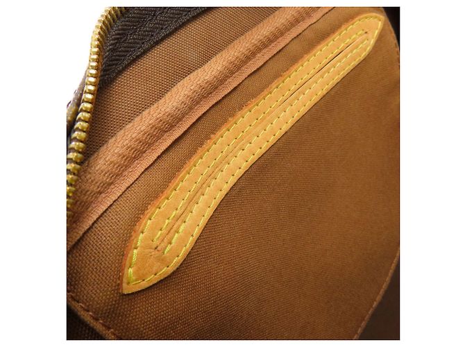 Borsa Louis Vuitton M95565 Montorgueil PM Monogramma - vista 9