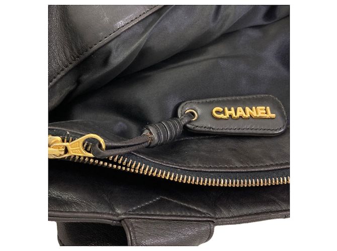 Timeless Borsa Tote Chanel Matelassé Nero - vista 12
