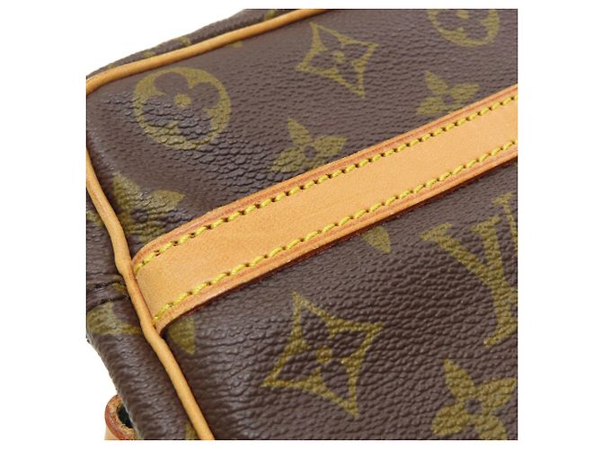 Borsa a tracolla Louis Vuitton Trocadero 30 Monogramma - vista 13