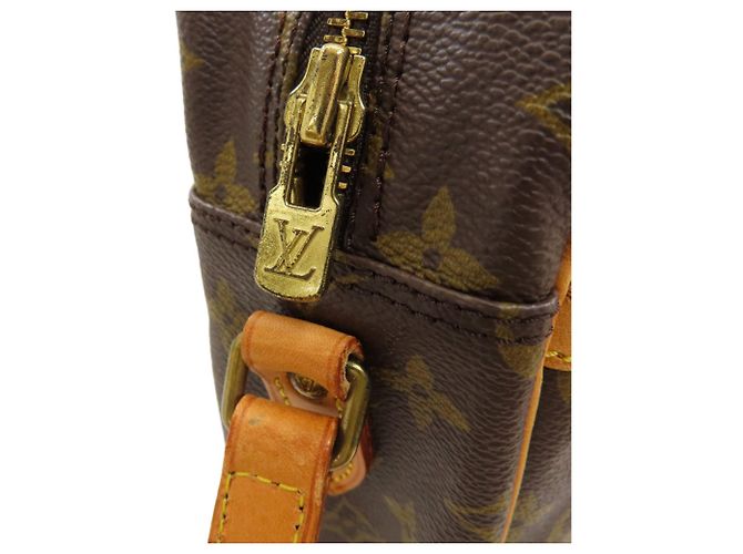 Borsa a tracolla Louis Vuitton Trocadero 30 Monogramma - vista 16