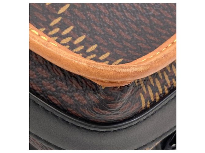 Louis Vuitton N40357 Amazon Messenger NIGO Collaboration Shoulder Bag Monogramma - vista 12