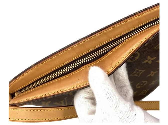 Louis Vuitton M51290 Druot Shoulder Bag Monogramma - vista 8
