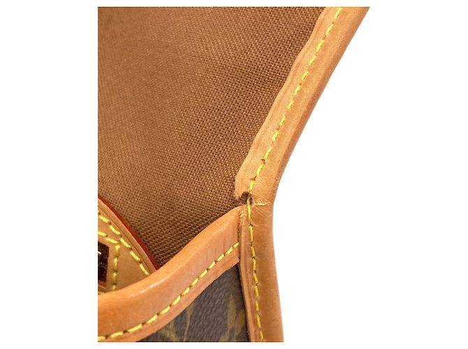 Louis Vuitton M42250 Bolsa de Ombro Sologne Monograma - vista 9