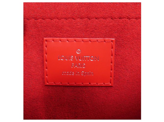Louis Vuitton M44031 Borsa a tracolla Saint Michel Rosso - vista 6