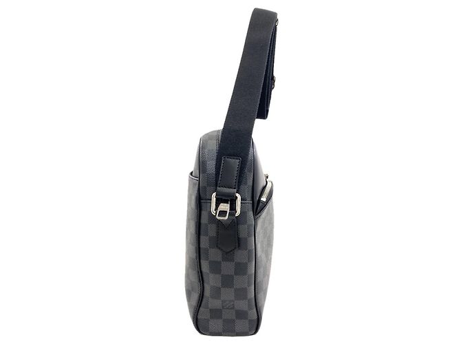 Louis Vuitton N41409 Dayton MM Shoulder Bag Damier ebene - vista 3