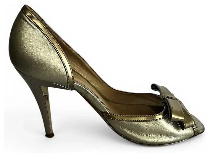 Fendi goldfarbene Leder-Pumps mit Schleife Golden - Ansicht 2