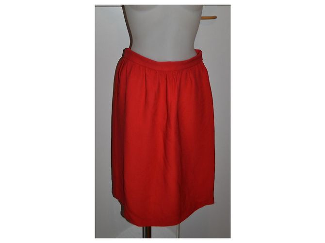 Falda Miu Miu Roja - vista 2