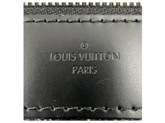 Borsa a tracolla Louis Vuitton Thomas Nero Bianco - vista 12