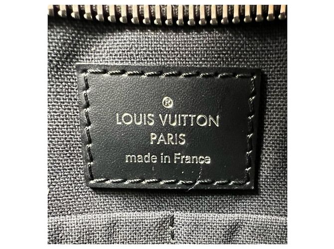 Borsa a tracolla Louis Vuitton Thomas Nero Bianco - vista 13