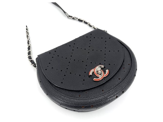 Borsa a tracolla traforata Chanel Nero Bianco Arancione - vista 3