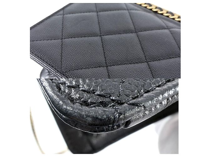 Borsa a tracolla Chanel Matelassé Nero Bianco - vista 9