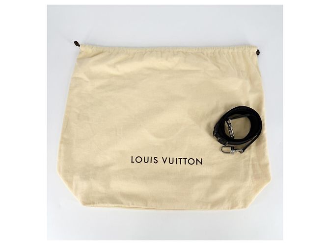 Borsa Business Louis Vuitton Tadao Nero Bianco - vista 10