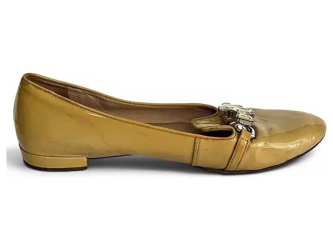 Bailarinas Miu Miu de piel charol amarilla con joya Beige - vista 2