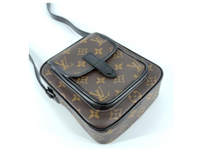 Borsa a tracolla Louis Vuitton Christopher Marrone Nero Bianco - vista 3