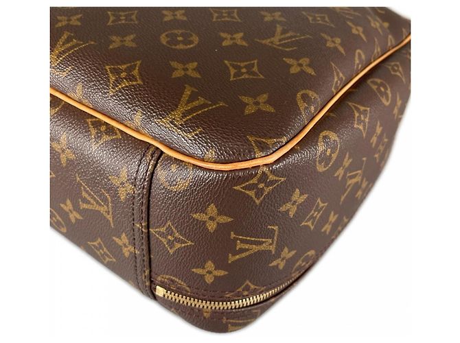 Borsa a mano Louis Vuitton Excursion Marrone Bianco Monogramma - vista 8