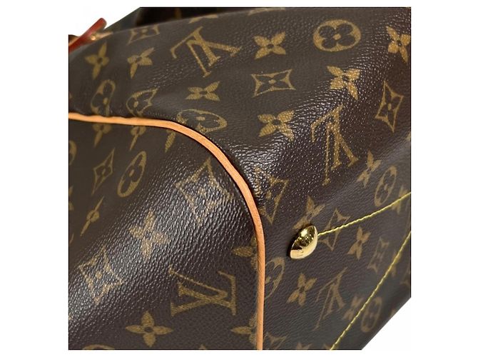 Borsa Louis Vuitton Tivoli GM Marrone Monogramma - vista 15