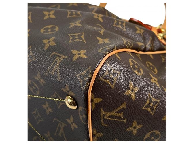 Borsa Louis Vuitton Tivoli GM Marrone Monogramma - vista 16