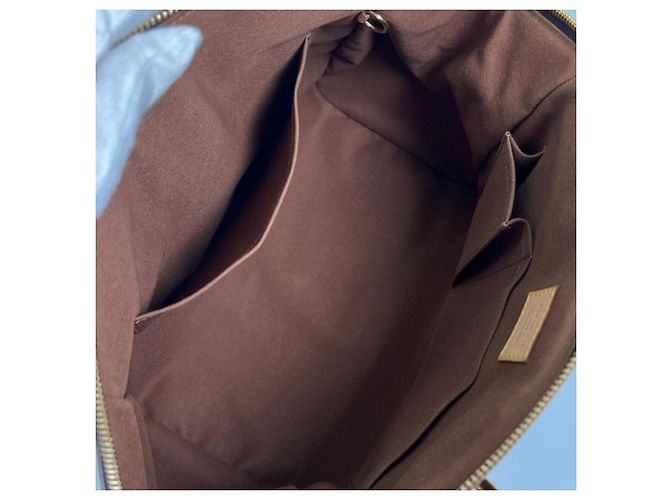 Borsa Louis Vuitton Tivoli GM Marrone Monogramma - vista 5