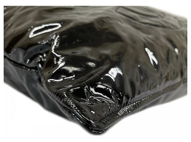 Chanel Shopper aus schwarzem Lackleder - Ansicht 11