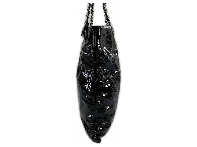 Chanel Shopper aus schwarzem Lackleder - Ansicht 3