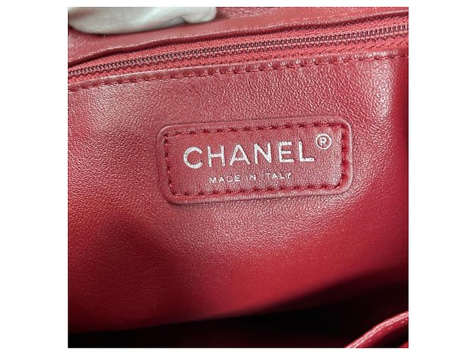 Chanel Shopper aus schwarzem Lackleder - Ansicht 8