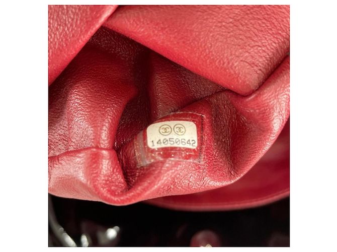 Chanel Shopper aus schwarzem Lackleder - Ansicht 9