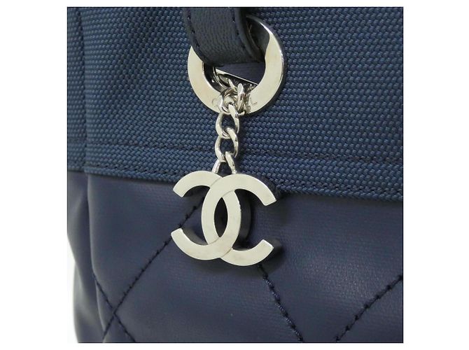 Borsa Chanel Paris Biarritz Line 34208 Blu navy - vista 4