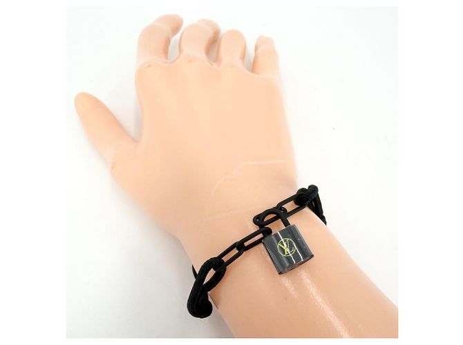 Bracciale con charm in titanio da uomo Louis Vuitton Nero - vista 3