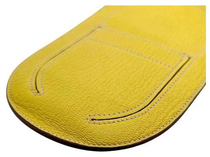 Hermès Borsa a tracolla per smartphone In the Loop To Go PM Giallo - vista 6