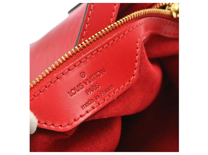 Louis Vuitton Bucket Epi Leather PM Rosso - vista 4