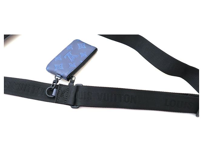 Louis Vuitton Duo Messenger Monogram Shadow Blu Navy in pelle di vitello Blu scuro - vista 5