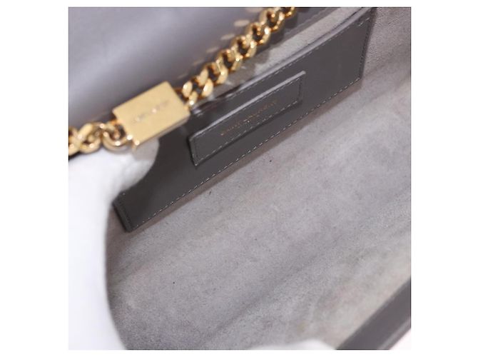 Saint Laurent Classic Monogram Tassel Leather Medium Marrone - vista 5