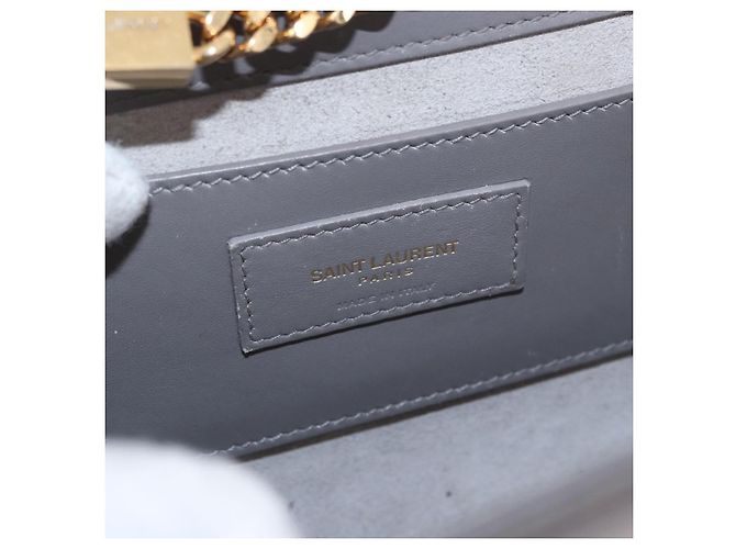Saint Laurent Classic Monogram Tassel Leather Medium Marrone - vista 6