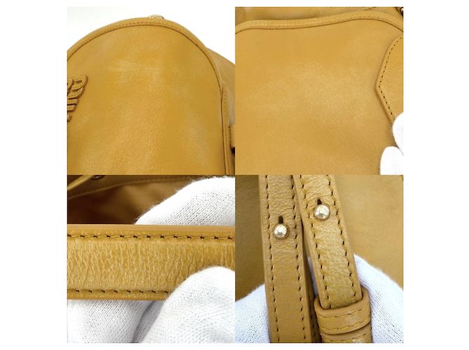 Mochila de couro para mulheres Miu Miu Amarelo - vista 7