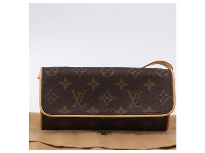 LOUIS VUITTON Monogram Pochette Twin PM Shoulder Bag M51854 LV Auth am12323V Monogramma - vista 12