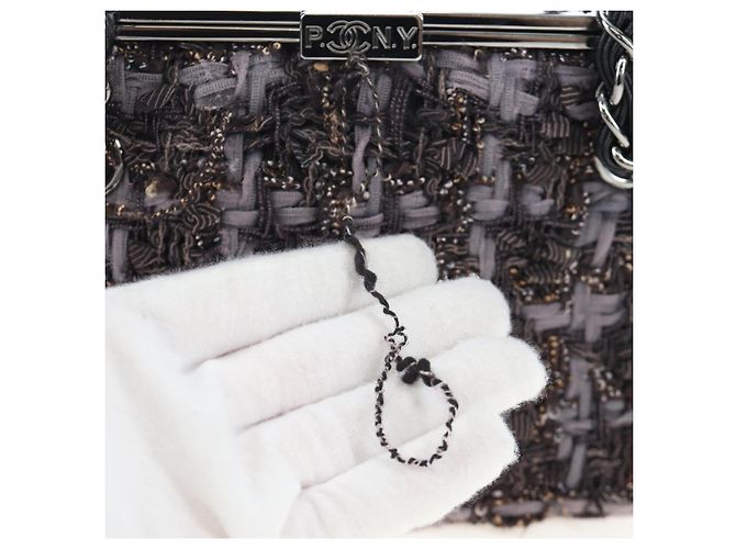 CHANEL Paris New York Line Chain Vanity Bag Tweed Gray Silver CC Auth 196581M Marrone Argento - vista 2