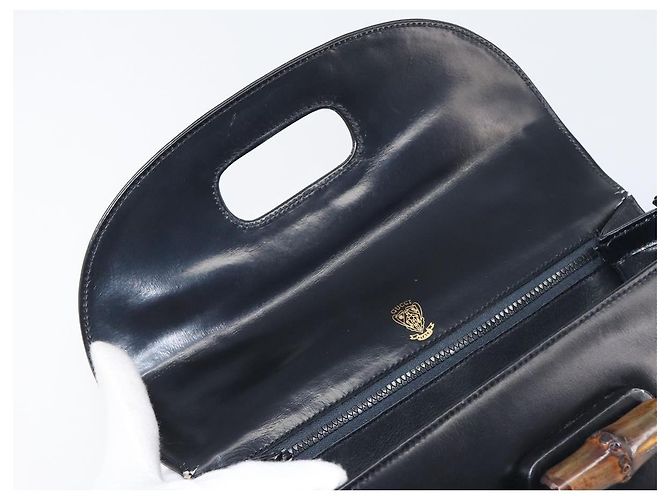 Bolso de mano GUCCI Bamboo de cuero negro y dorado 99 00 0633 Auth 199588V - vista 20