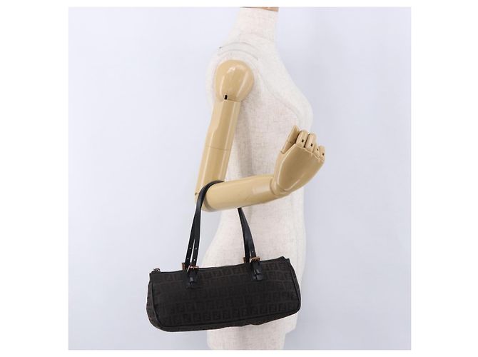 Borsa a mano FENDI Zucchino Canvas Marrone Scuro Auth 197721A - vista 24