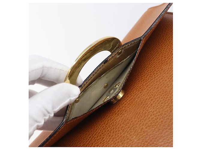 Céline Borsa a pochette CELINE in pelle marrone e oro Auth yk20741A D'oro - vista 8