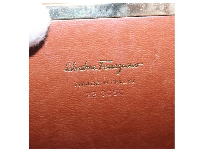Borsa a tracolla Salvatore Ferragamo Vala Chain in pelle marrone e oro Auth 199629A D'oro - vista 12