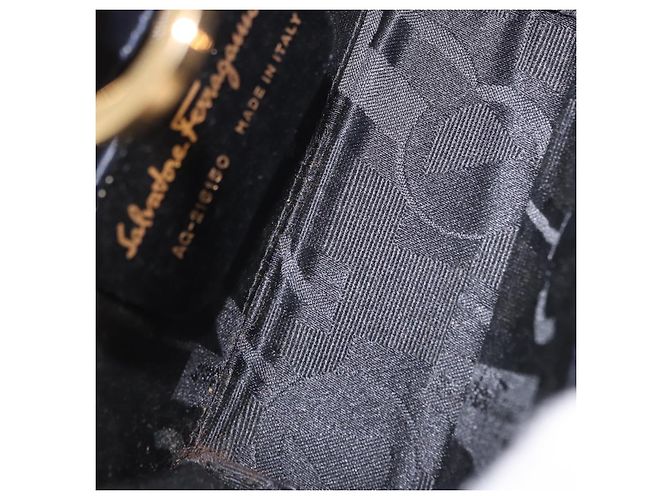 Borsa a tracolla Salvatore Ferragamo Gancini Chain Suede Black Gold Auth 197729 Nero D'oro - vista 10