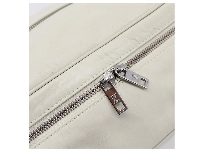 LOUIS VUITTON Monogram Diffir Clarkson Shoulder Bag White M92358 LV Auth 200148V Bianco - vista 17