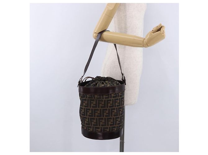 Borsa a tracolla FENDI Zucca Canvas Marrone Nero Auth 199123V - vista 23